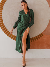 Load image into Gallery viewer, Surplice Bubble Sleeve Midi Dress
